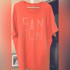 Old Navy XXL Graphic Tee “Fan Fun”